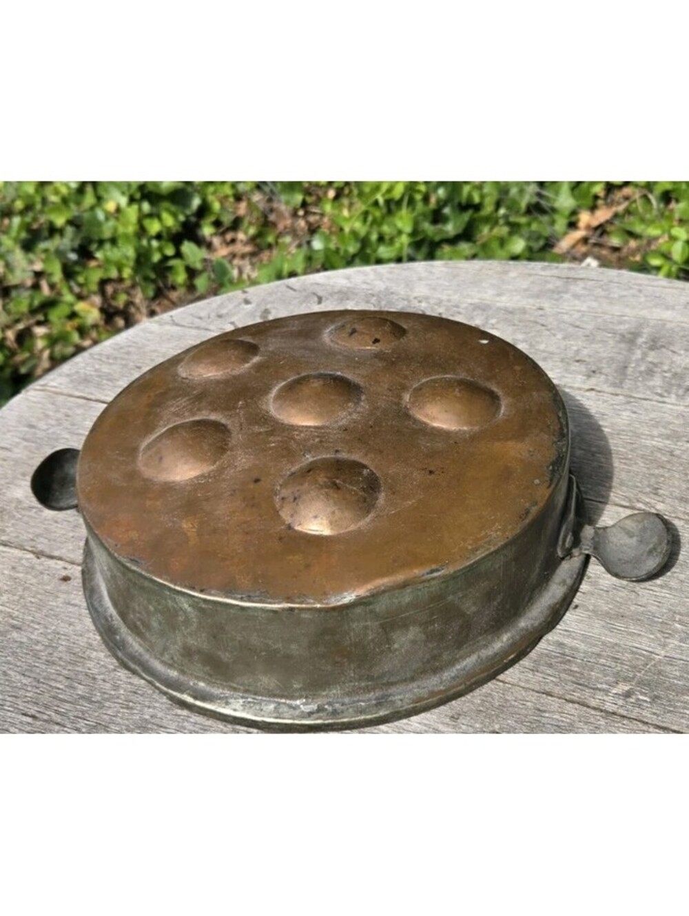Antique Hammered Copper 9.5” Escargot/ Egg Poacher Pan Tin Lining 2Brass Handles